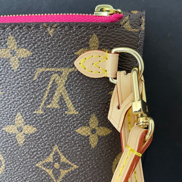 New authentic neverfull GM pink wallet - Picture 6 of 10